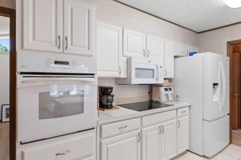 603 Overbrook Drive, Fort Walton Beach FL - photo 22 of 47