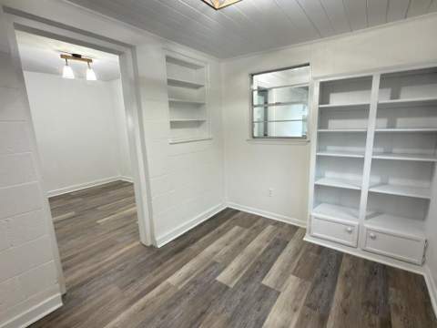 215 E 3rd Avenue, Crestview FL - photo 10 of 32