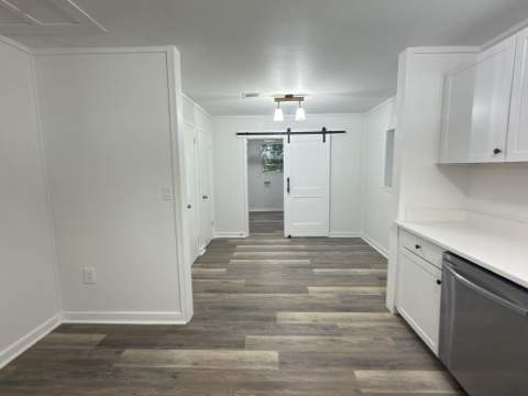 215 E 3rd Avenue, Crestview FL - photo 12 of 32