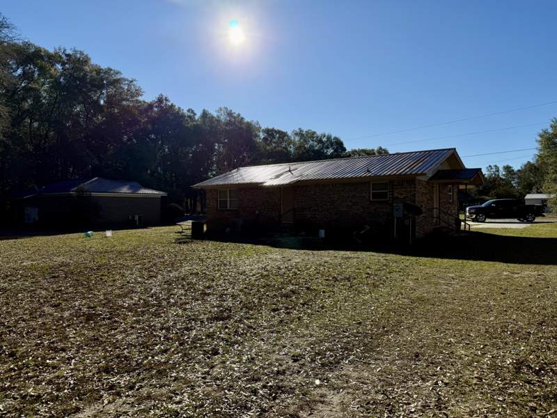 3 bedroom Detached Single Family at 71 Constitution Avenue, DeFuniak Springs, DeFuniak Springs — photo 3