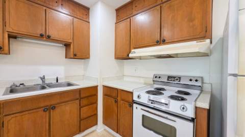 371 NW Oakland Circle, Fort Walton Beach FL - photo 8 of 20