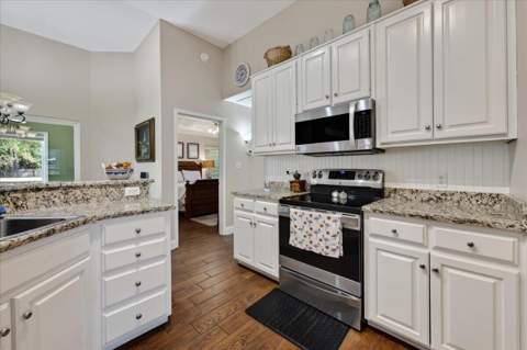205 Yacht Club Drive, Niceville FL - photo 24 of 81