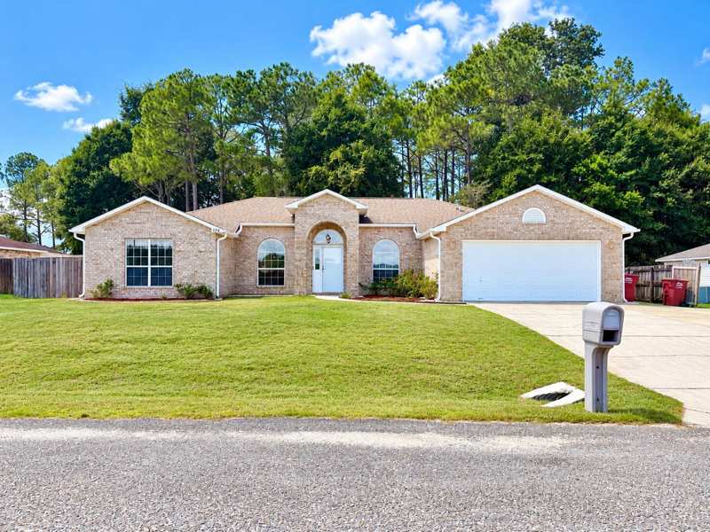 4 bedroom Detached Single Family at 247 Trish Drive, Countryview Estates 10th Addn, Crestview — photo 1