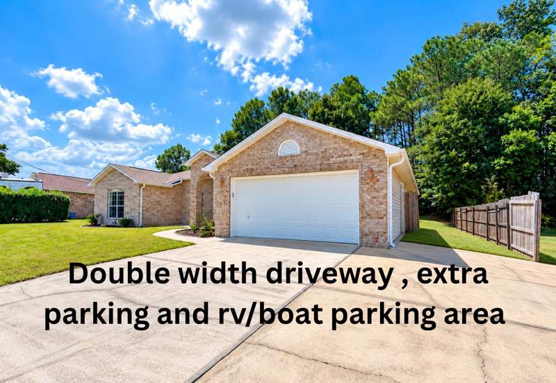 4 bedroom Detached Single Family at 247 Trish Drive, Countryview Estates 10th Addn, Crestview — photo 3