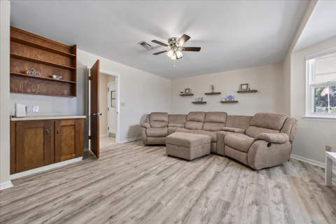 631 Manchester Road, Fort Walton Beach FL - photo 6 of 24