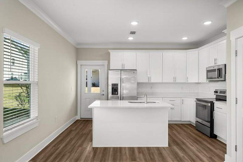 3 bedroom Townhouse at 356 N Sand Palm Road #Horizon Unit, Verandas At Freeport, Freeport — photo 3