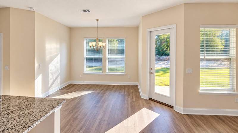 3 bedroom Detached Single Family at 5909 Wind Trace Road #(Lot 1C), Windmeadows, Crestview — photo 4