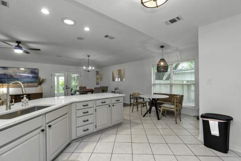 103 SE Walkedge Drive, Fort Walton Beach FL - photo 15 of 50