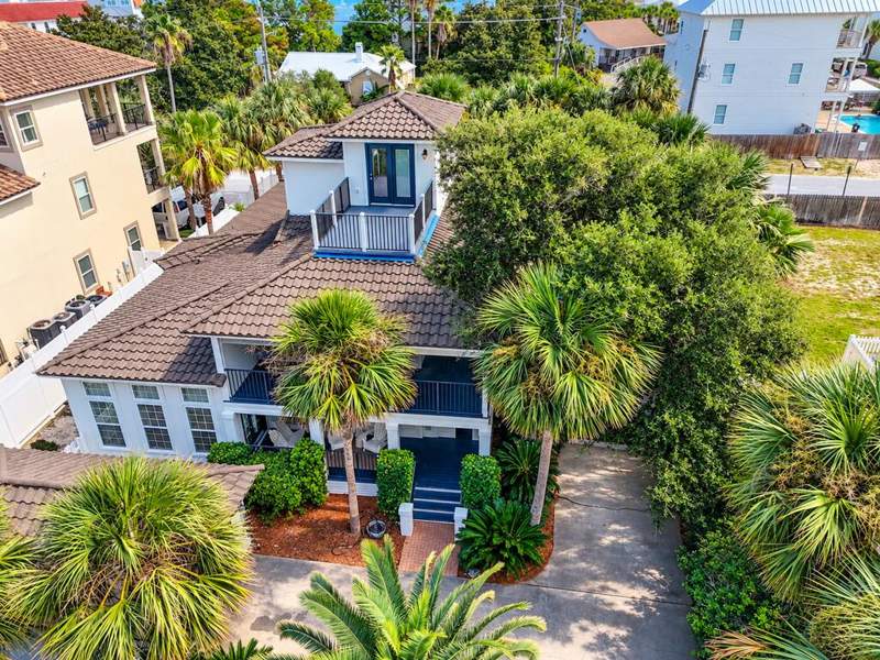 4 bedroom Detached Single Family at 115 Windancer Lane, Windancer Shores, Miramar Beach — photo 2
