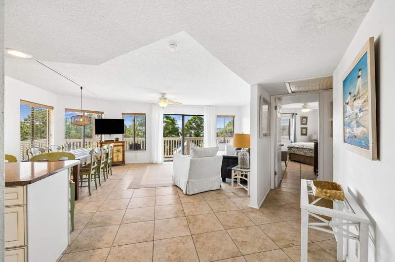 2 bedroom Condominium at 145 Beachfront Trail ## 201, Beachfront 2 Ph 3, Santa Rosa Beach — photo 3