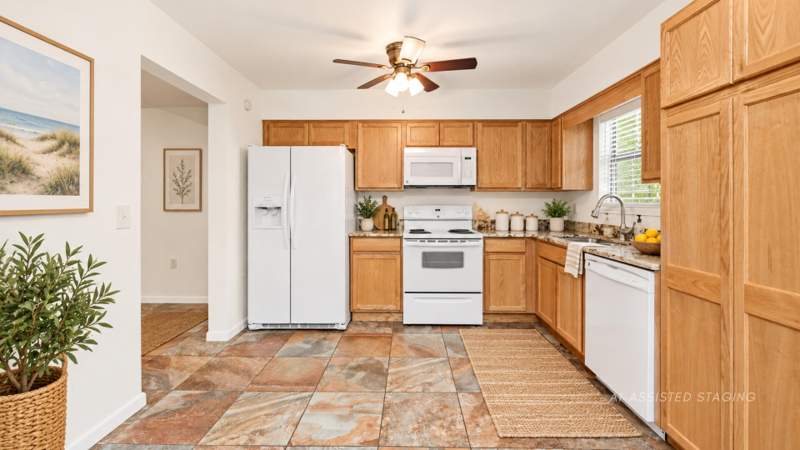 2 bedroom Townhouse at 1090 5th Avenue, Green Arbor T/H, Shalimar — photo 3