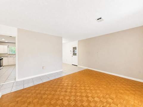 339 NW Barbara Drive, Fort Walton Beach FL - photo 7 of 25