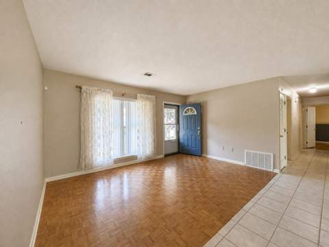 339 NW Barbara Drive, Fort Walton Beach FL - photo 6 of 25