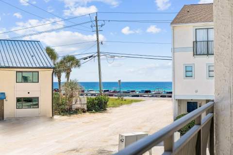 11 Driftwood Road #Unit 7, Miramar Beach FL - photo 11 of 52