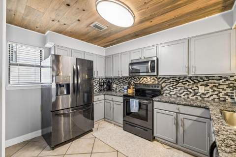 11 Driftwood Road #Unit 7, Miramar Beach FL - photo 18 of 52