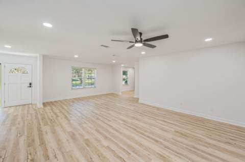 36 NW Oakdale Road, Fort Walton Beach FL - photo 9 of 59