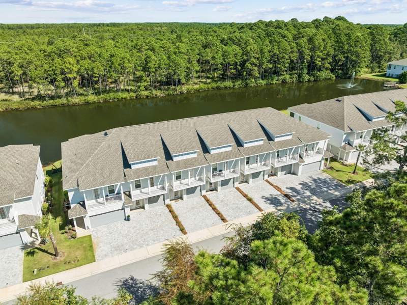 3 bedroom Townhouse at 172 Kara Lake Drive, Kara Lake Townhomes, Santa Rosa Beach — photo 2