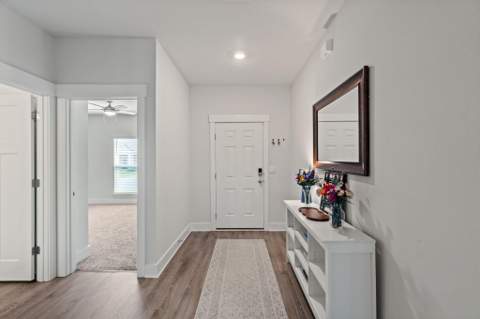 504 Mary Lou Way, Crestview FL - photo 6 of 43