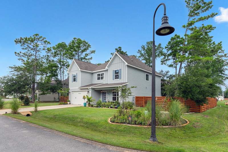 5 bedroom Detached Single Family at 37 J Hunters way N, Magnolia Bay Estates, Freeport — photo 2