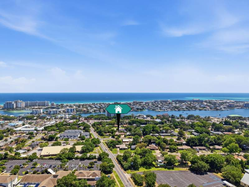 4 bedroom Detached Single Family at 628 Mountain Drive, Sea Hills 1st, Destin — photo 3