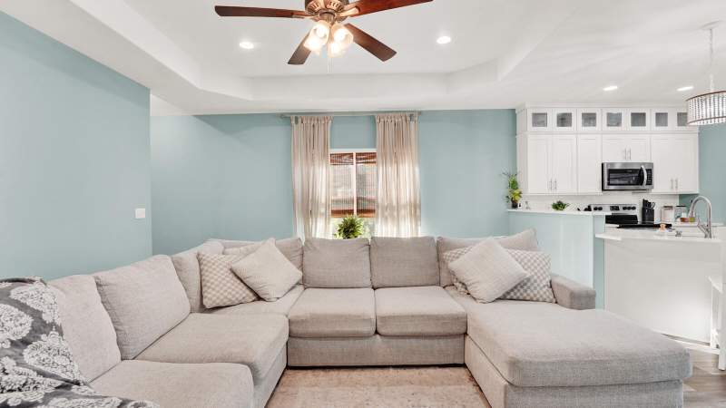 4 bedroom Detached Single Family at 330 Marquis Way, Lafayette Creek Landing, Freeport — photo 5