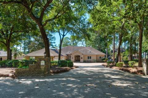 2422 Edgewater Drive, Niceville FL - photo 9 of 94