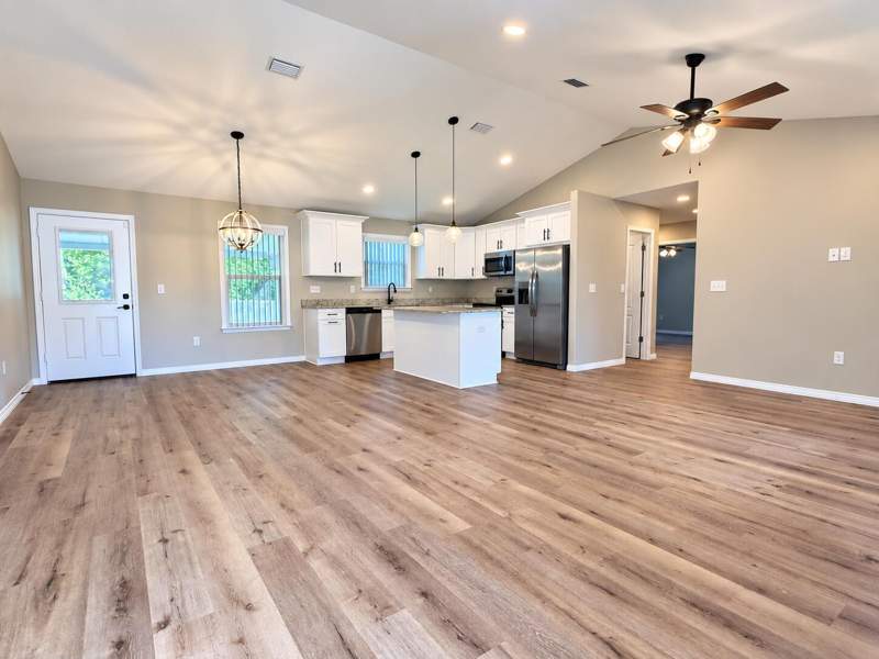 3 bedroom Detached Single Family at 1154 Oakwood Lakes Boulevard, Oakwood Lakes Estates, DeFuniak Springs — photo 5