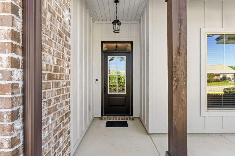 4 bedroom Detached Single Family at 94 Campfire Cove, The Trails At Hammock Bay, Freeport — photo 3