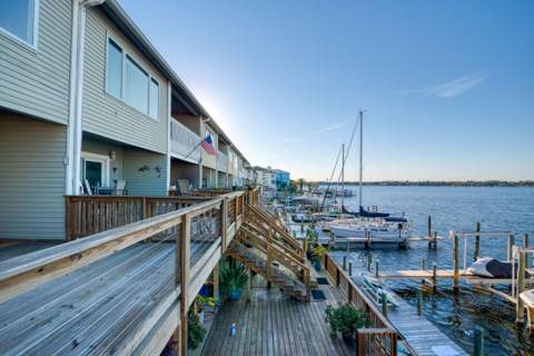 202 Snug Harbour Drive #202, Shalimar FL - photo 14 of 67