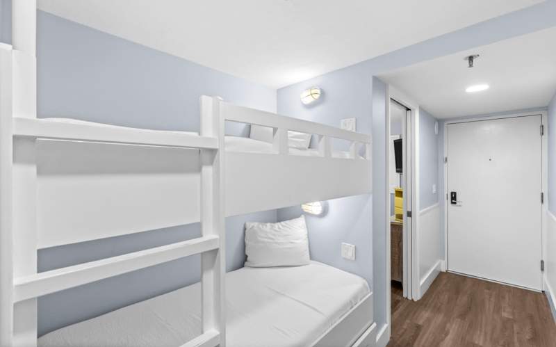 1 bedroom Condominium at 1040 Hwy 98 #308, Sundestin, Destin — photo 3