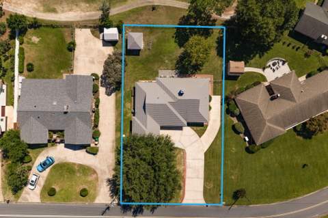 136 Country Club Road, Shalimar FL - photo 10 of 91