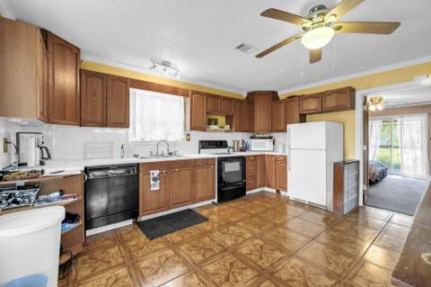 6049 Co Hwy 1087, DeFuniak Springs FL - photo 11 of 43