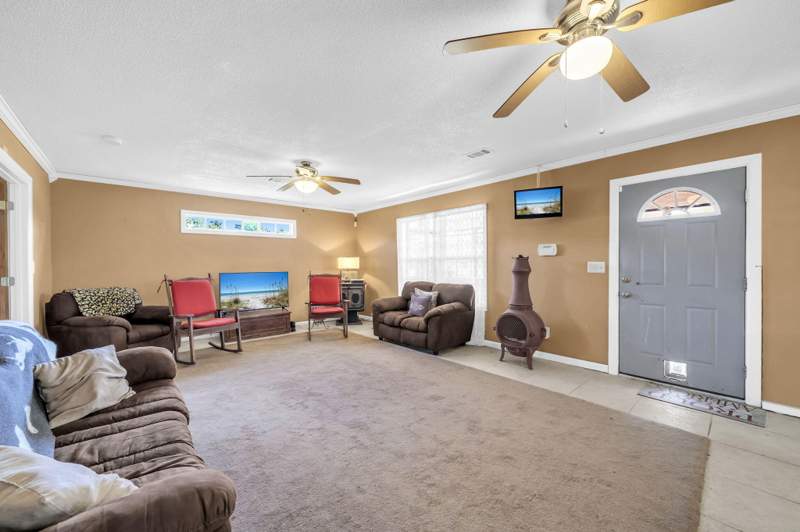 2 bedroom Detached Single Family at 6049 Co Hwy 1087, DeFuniak Springs, DeFuniak Springs — photo 5
