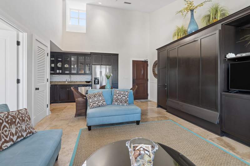 1 bedroom Condominium at 104 N Barrett Square ## 3E, Rosemary Beach, Inlet Beach — photo 2
