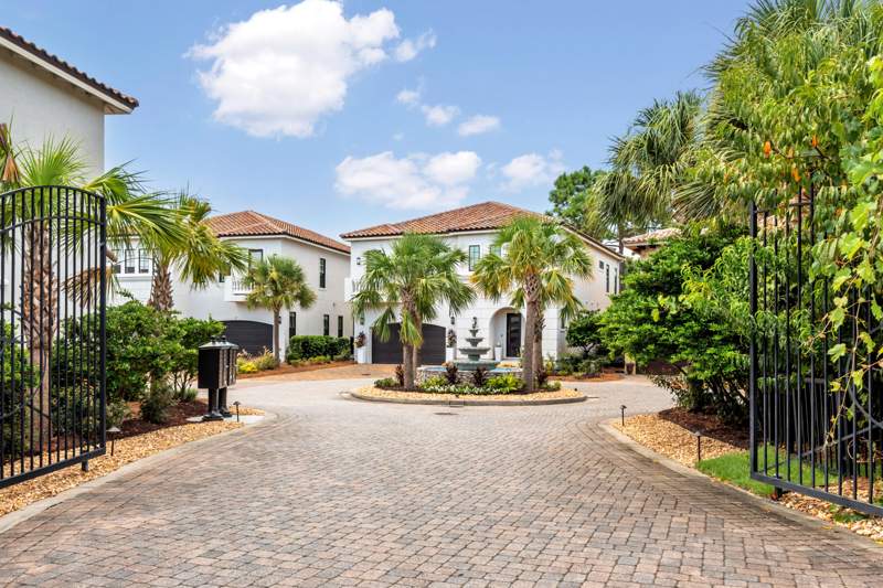 4 bedroom Detached Single Family at 1834 Tuscana Place, Tuscana, Miramar Beach — photo 4