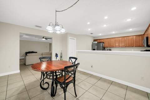 98 Point Comfort Road, Mary Esther FL - photo 20 of 46