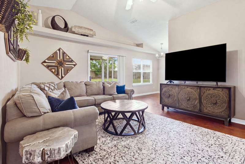 3 bedroom Detached Single Family at 284 Limestone Circle, Redstone Estates, Crestview — photo 3