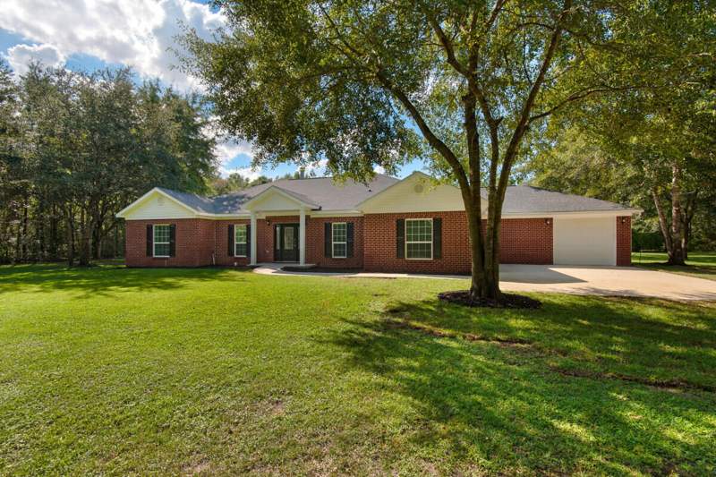 4 bedroom Detached Single Family at 3161 Haylee Lane, Crestview, Crestview — photo 4