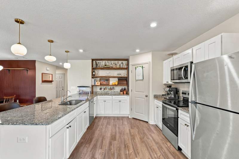 4 bedroom Detached Single Family at 600 Squirrel Road, Cat Island Estates, DeFuniak Springs — photo 4