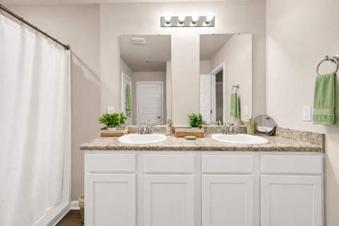 6411 Arcadia Bluffs Avenue, Laurel Hill FL - photo 17 of 38