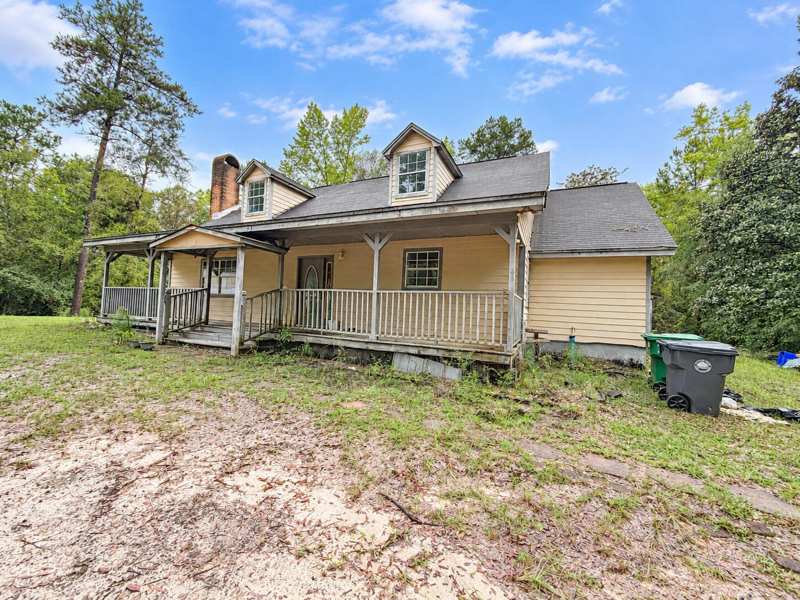 4 bedroom Detached Single Family at 137 Adams Way, DeFuniak Springs, DeFuniak Springs — photo 1