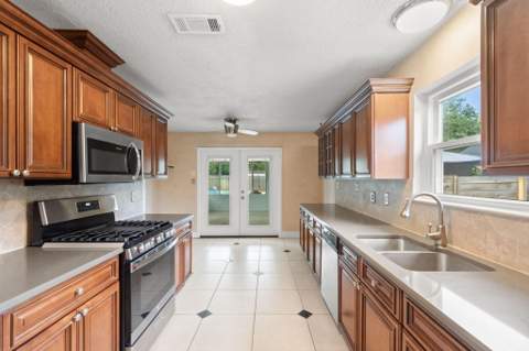 403 Parish Cove, Mary Esther FL - photo 12 of 52