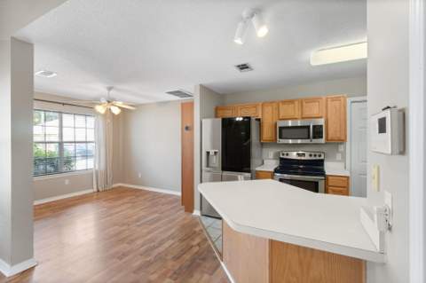 950 Pacific Silver Court, Fort Walton Beach FL - photo 13 of 53