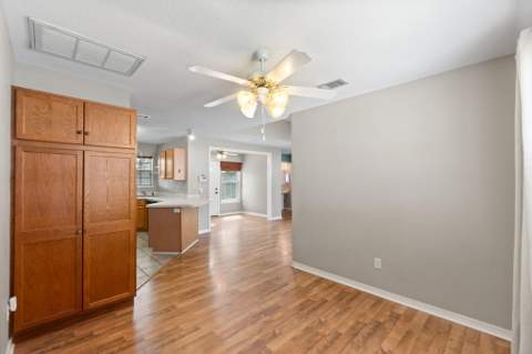 950 Pacific Silver Court, Fort Walton Beach FL - photo 15 of 53