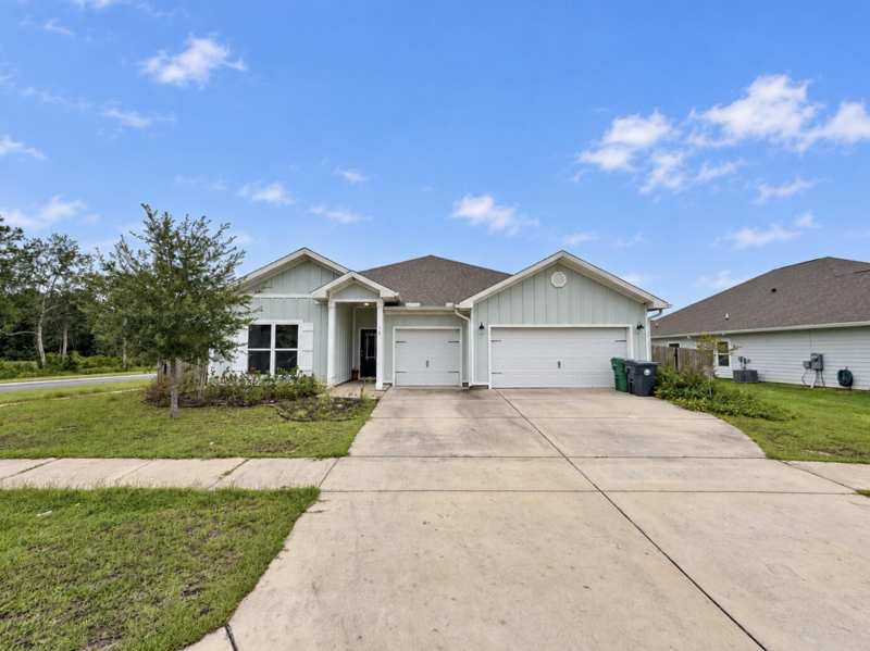 4 bedroom Detached Single Family at 78 Hammock Breeze Drive, Hammock Oaks Estates, Freeport — photo 1