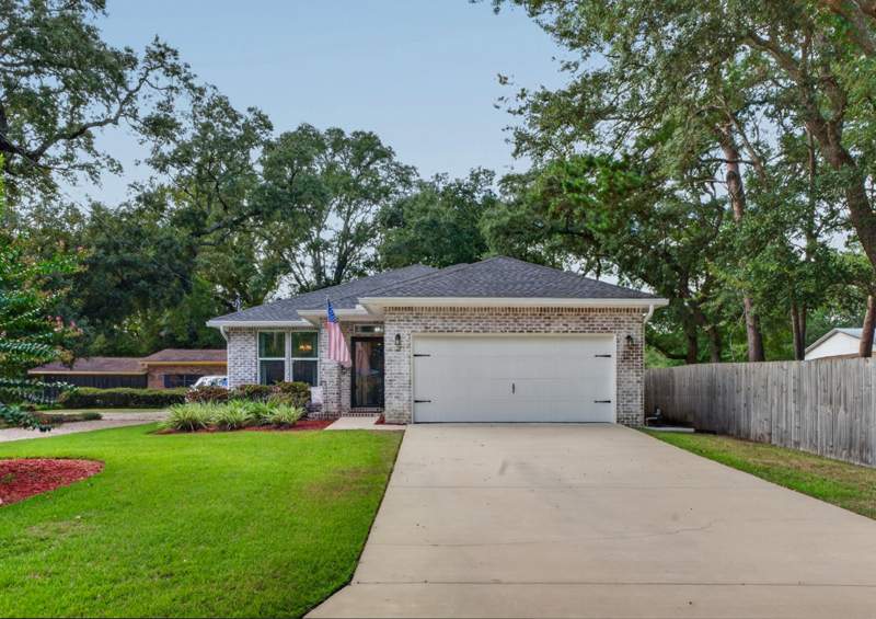 4 bedroom Detached Single Family at 217 Fir Avenue, Valparaiso Pinecrest 2, Niceville — photo 4