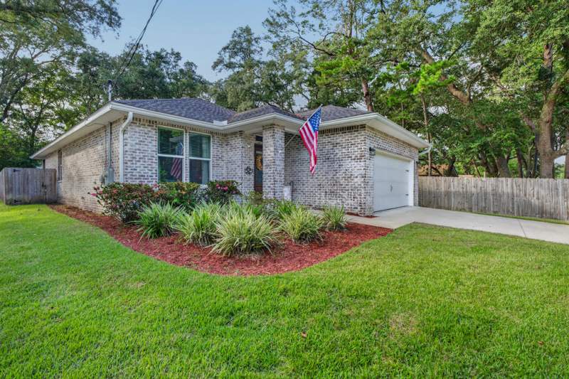 4 bedroom Detached Single Family at 217 Fir Avenue, Valparaiso Pinecrest 2, Niceville — photo 3
