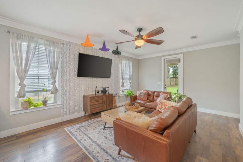 4 bedroom Detached Single Family at 1412 Hickory Street, Seminole, Niceville — photo 5