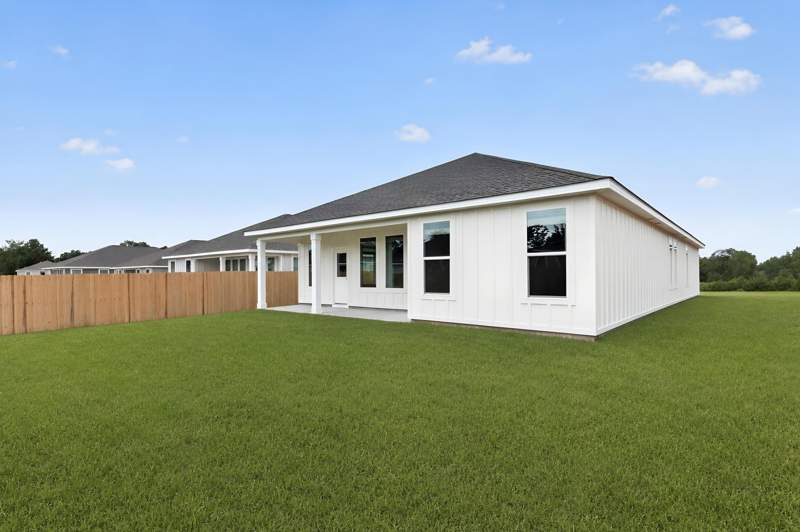 4 bedroom Detached Single Family at 53 Old Bridge Road #Hs C2, Cross Creek Phase 2, Freeport — photo 3