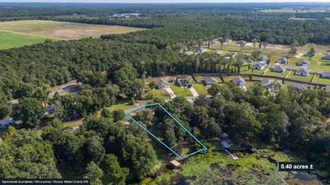699 Squirrel Road, DeFuniak Springs FL - photo 7 of 17